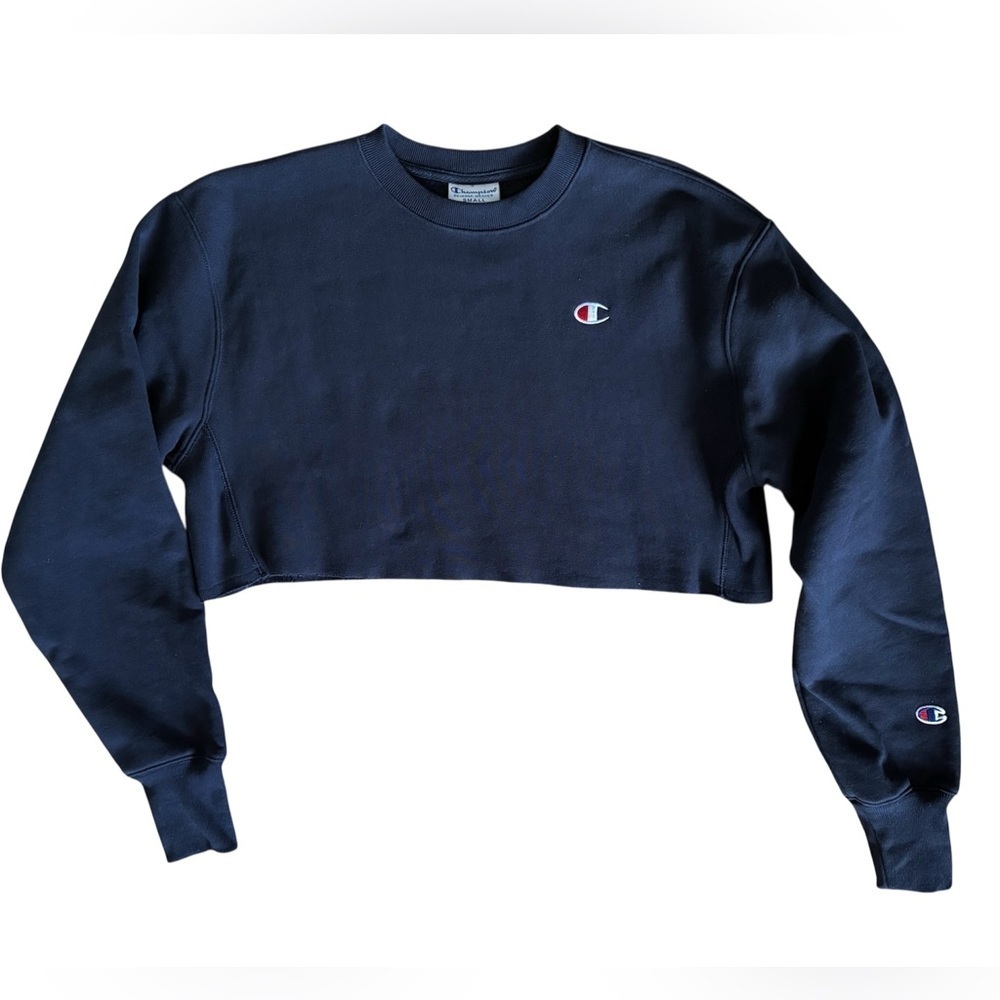 New Champion women's logo cropped long sleeves sweatshirt blue S/M 84% cotton